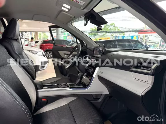 Toyota Veloz Cross CVT Top 2023 - Xe đảm bảo chất lượng cam kết không (tai nạn, đâm đụng, thủy kích ngập nước)