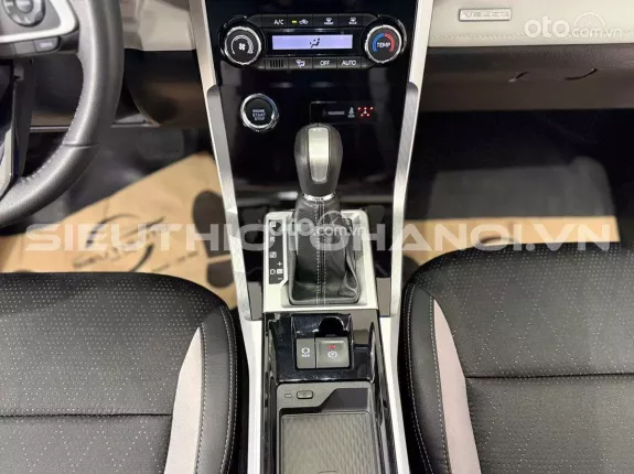 Toyota Veloz Cross CVT Top 2023 - Xe đảm bảo chất lượng cam kết không (tai nạn, đâm đụng, thủy kích ngập nước)