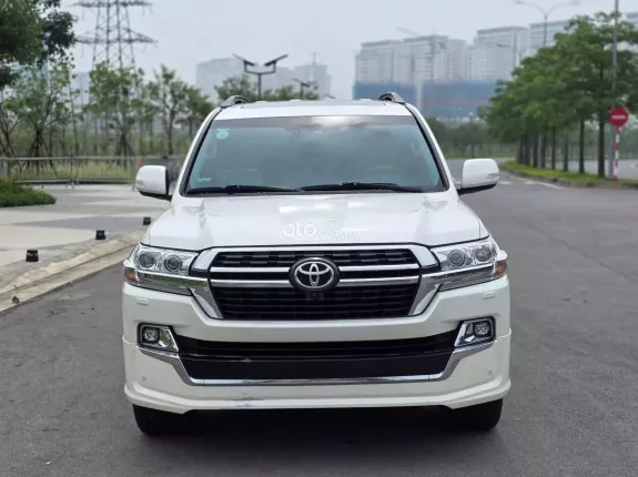 Toyota Land Cruiser VX 4.6 V8 2020 - Toyota Land Cruiser VX 4.6 V8 2020
