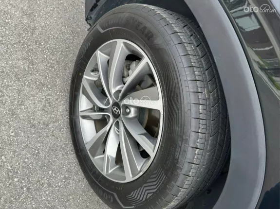 Hyundai Santa Fe 2.4L Xăng Tiêu chuẩn 2020 - Odo 8.3 vạn km