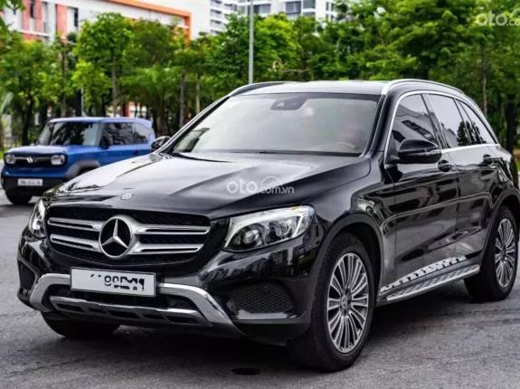 Mercedes-Benz GLC 250 4Matic 2019 - Xe lướt đẹp như mới