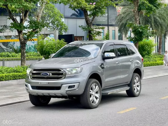 Ford Everest 3.2L 4x4 AT Titanium Plus 2016 - Hàng Hiếm duy nhất VN