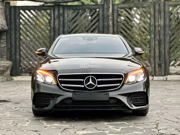 Mercedes-Benz E300 AMG 2019 - Chất xe còn đẹp, nguyên zin phần máy