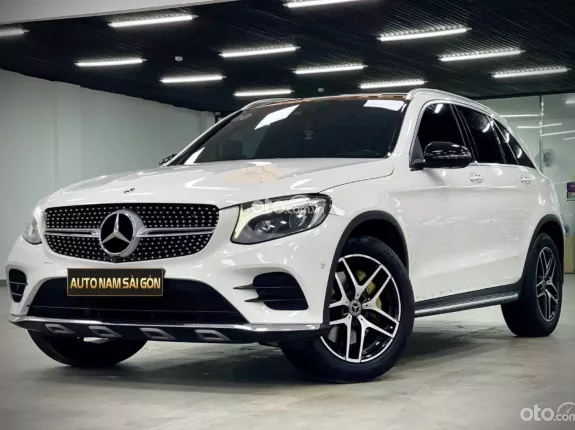 Mercedes-Benz GLC 300 4Matic 2018 - Giá tốt sang tên ngay, đủ hồ sơ