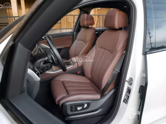 BMW X5 xDrive40i Msport 2022 - BMW X5 xDrive40i M Sport 2022 lướt nhẹ cực đẹp