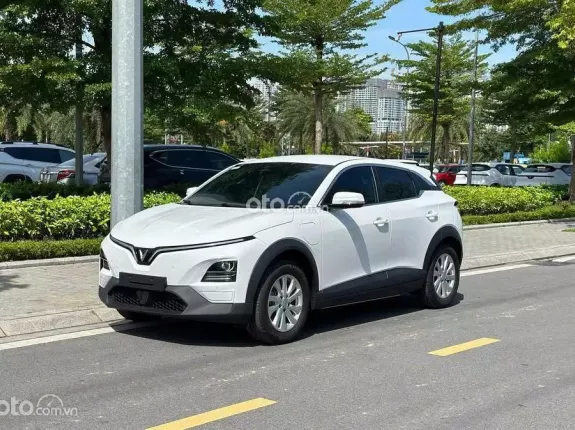 VinFast VF6 Eco 2025 - GIÁ CỰC TỐT CHUYỂN ĐỔI XE ĐIỆN - SẴN ĐEN TRẮNG ĐỎ GIAO NGAY