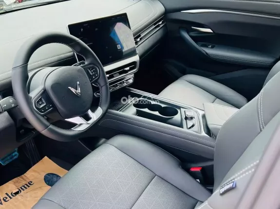 VinFast VF7 Plus 2025 - SUV HẠNG C – LĂN BÁNH CHỈ 861 TRIỆU - TRẢ TRƯỚC CHỈ 174 TRIỆU