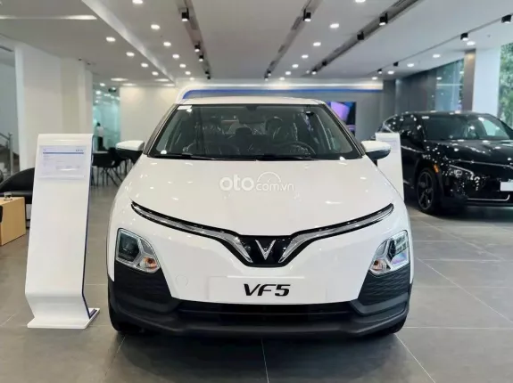 VinFast VF5 Plus 2025 - HẠN 30/10 - TẶNG 2 NĂM BẢO HIỂM THÂN VỎ + TRỪ 12 TRIỆU | SẴN TRẮNG GIAO NGAY GIÁ CHỈ TỪ 101 TRIỆU NHẬN XE - GIẢM GẦN 44 TRIỆU CHƯA KÈM QUÀ