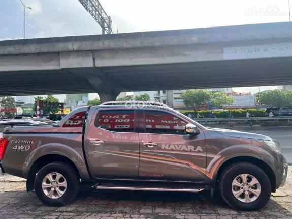 Nissan Navara EL Premium R 2018 - Tư nhân có nắp thùng - Chỉ hơn 4 đồng