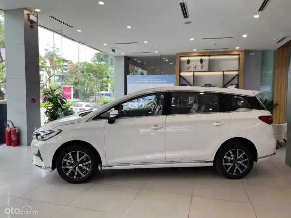 BYD M6 2025 - MPV 7 Chỗ Rộng Rãi, Êm Ái, Tiết Kiệm Cho Cả Gia Đình!