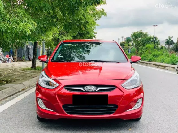 Hyundai Accent 1.4 CVT Blue 2013 - Xe trang bị, độ loa sub cực hay, giá thương lượng