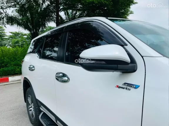 Toyota Fortuner 2022 - Xe đẹp chạy 4 vạn km, full lịch sử hãng