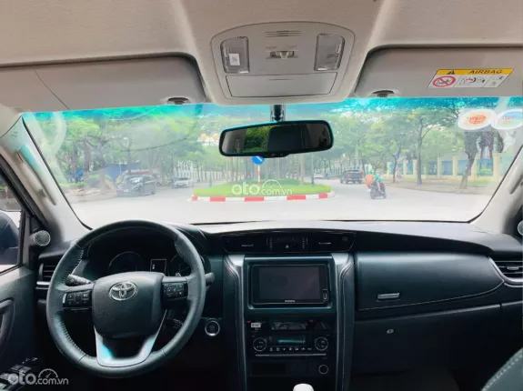 Toyota Fortuner 2022 - Xe đẹp chạy 4 vạn km, full lịch sử hãng