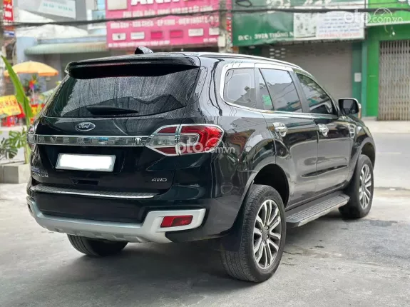 Ford Everest Titanium 2.0L AT 4WD 2022 - Xe siêu lướt 5 vạn, bao check test