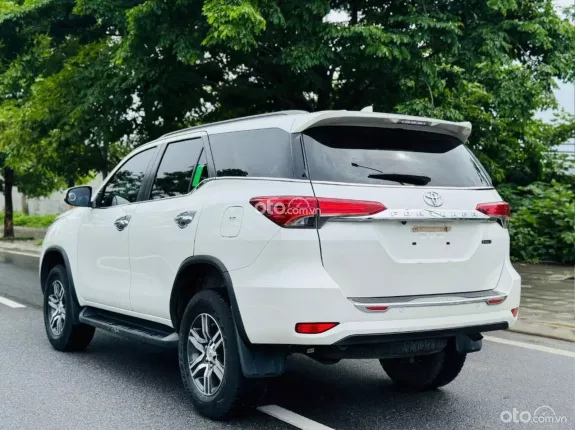 Toyota Fortuner 2019 - Xe đẹp, máy dầu 1 cầu, giá tốt thương lượng