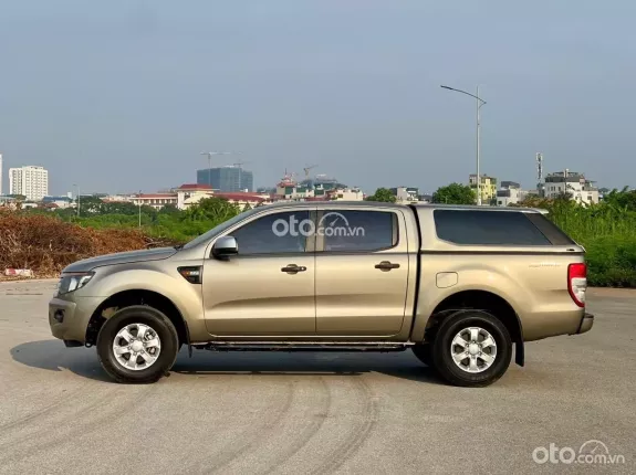 Ford Ranger XLS 2.0L 4x2 AT 2014 - Ranger XLS AT 4x2 2014