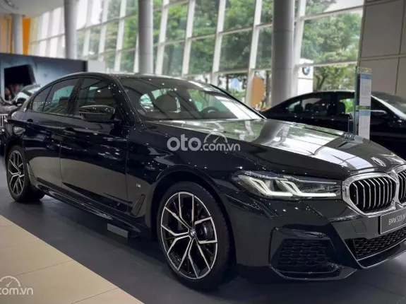 BMW 520i M Sport 2025 - Thiết kế sang trọng, nội thất hiện đại, giao xe ngay