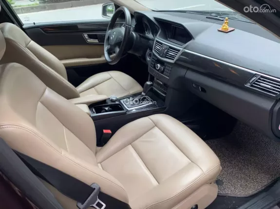 Mercedes-Benz E250 E250 2011 - Biển Hn tên Tư nhân - Giá chỉ hơn 3 đồng