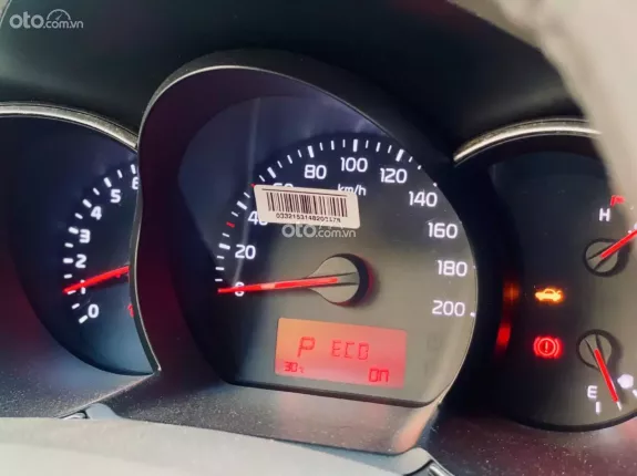 Kia Morning Si 1.25 AT 2016 - Màu vàng cát - xe chuẩn gia đình