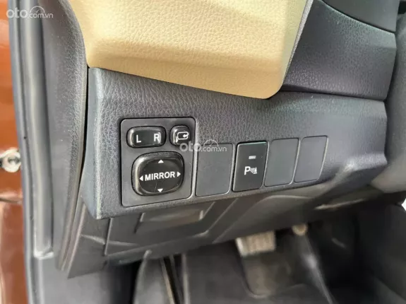 Toyota Corolla Altis 1.8 G 2014 - 1 chủ từ đầu giá có thương lượng