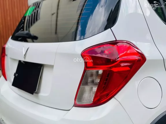 VinFast Fadil Cao cấp 2022 - Xe hatchback nhỏ gọn, tiết kiệm nhiên liệu