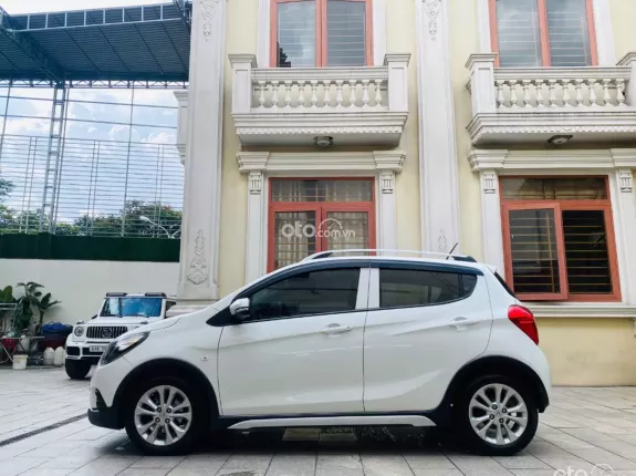 VinFast Fadil Cao cấp 2022 - Xe hatchback nhỏ gọn, tiết kiệm nhiên liệu