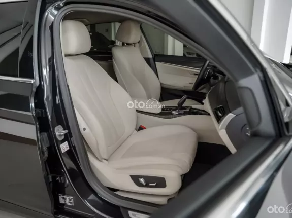 BMW 520i Luxury Line 2022 - BMW 520i Luxury Line 2022 lướt nhẹ 23.000km cực đẹp
