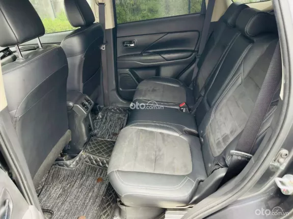 Mitsubishi Outlander 2.0 CVT 2022 - Xe 1 chủ Hà Nội, giá tốt thương lượng