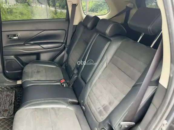 Mitsubishi Outlander 2.0 CVT 2022 - Xe 1 chủ Hà Nội, giá tốt thương lượng