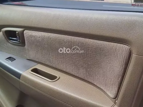 Toyota Fortuner 2010 - Giá chỉ 390 triệu