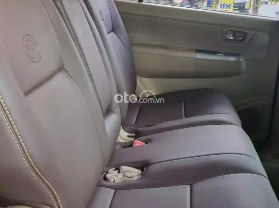 Toyota Fortuner 2010 - Giá chỉ 390 triệu