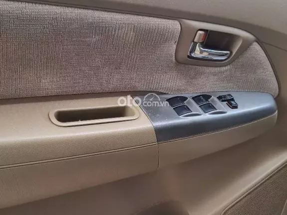 Toyota Fortuner 2010 - Giá chỉ 390 triệu