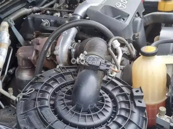 Toyota Fortuner 2010 - Giá chỉ 390 triệu