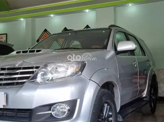 Toyota Fortuner 2016 - Cần bán gấp