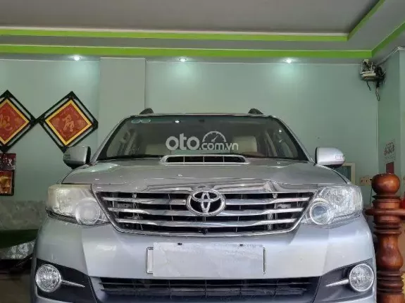 Toyota Fortuner 2016 - Cần bán gấp