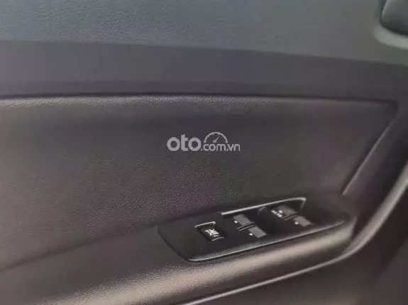 Ford Everest 2019 - Giá chỉ 640 triệu, xe cá nhân cần bán gấp