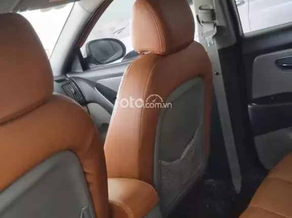 Hyundai Avante 1.6 MT 2014 - Cần bán gấp