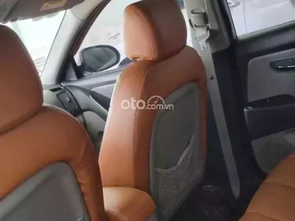 Hyundai Avante 1.6 MT 2014 - Cần bán gấp