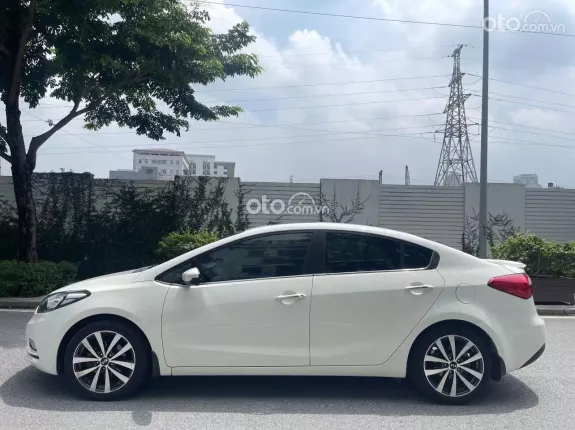 Kia K3 1.6AT 2014 - Chủ đổi xe cần bán, xe đẹp giữ gìn