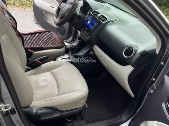 Mitsubishi Attrage 1.2L AT 2015 - Xe đẹp, máy số thân vỏ zin. K đâm va ngập nước. Có màn hình, cam lùi. Lốp mới, đăng kiểm mới