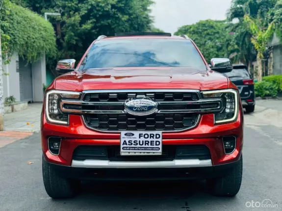 Ford Everest Titanium 2.0L AT 4WD 2022 - Phụ kiện đi kèm: Phim cách nhiệt, lót sàn đúc