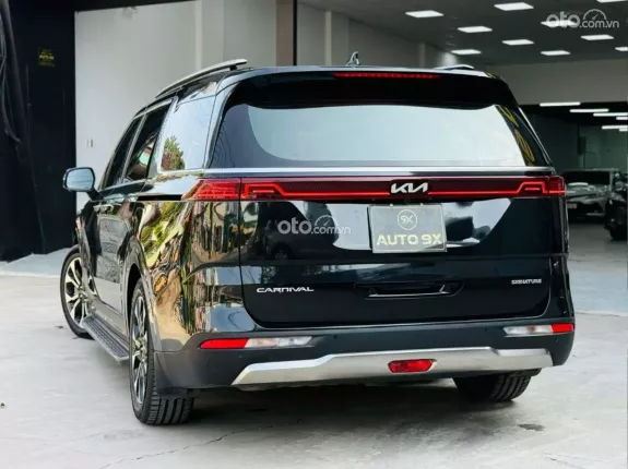 Kia Carnival 2.2D Signature 2023 - Xe gia đình cao cấp giá tốt