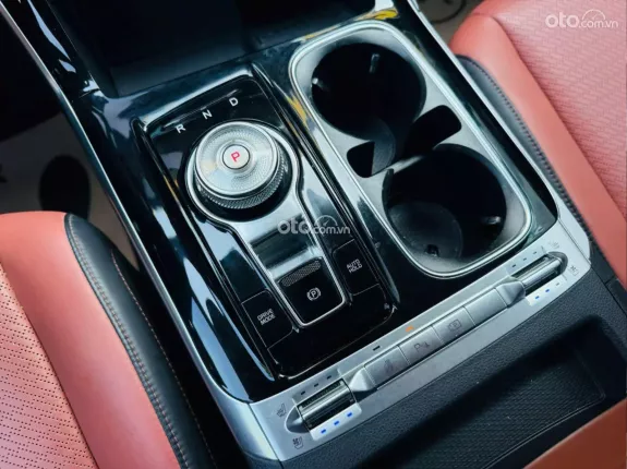 Kia Carnival 2.2D Signature 2023 - Xe gia đình cao cấp giá tốt