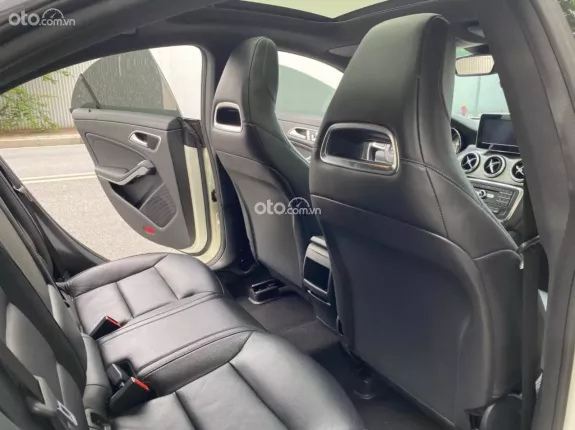 Mercedes-Benz CLA 250 4Matic 2015 - Đẹp chất, biển Hà Nội