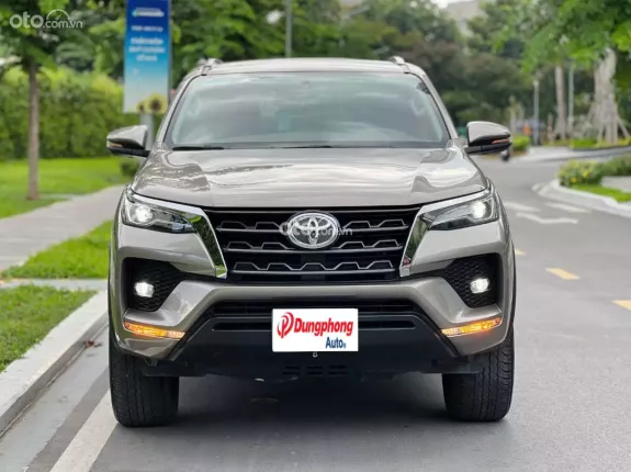Toyota Fortuner 2022 - Xe siêu lướt tại hãng, chủ giữ gìn