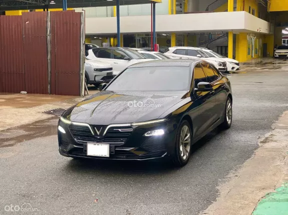 VinFast LUX A2.0 Tiêu chuẩn 2022 - Odo 46.000 km