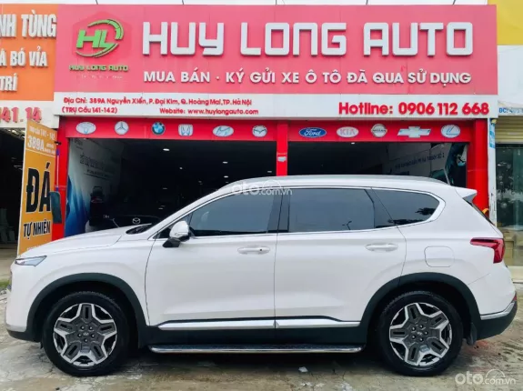 Hyundai Santa Fe Calligraphy 2.5 7 chỗ 2024 - Tên tư nhân chạy chuẩn 1'7V