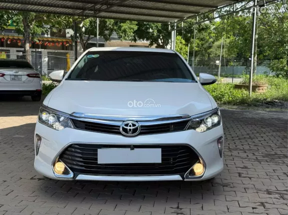 Toyota Camry 2.5Q 2018 - Chiếc xe gia đình lý tưởng với giá cực tốt