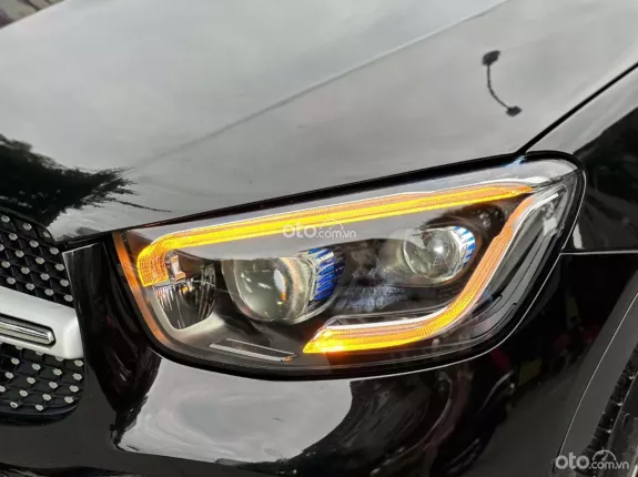 Mercedes-Benz GLC 300 4Matic 2023 - Một chủ từ mới đăng ký lần đầu 04/2023