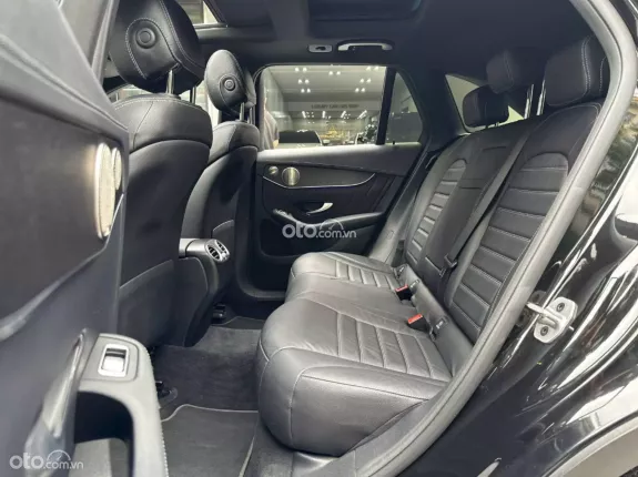 Mercedes-Benz GLC 300 4Matic 2023 - Một chủ từ mới đăng ký lần đầu 04/2023